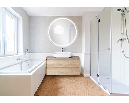 Зеркало BelBagno SPC-RNG-900-LED-TCH с подсветкой с сенсорным выключателем