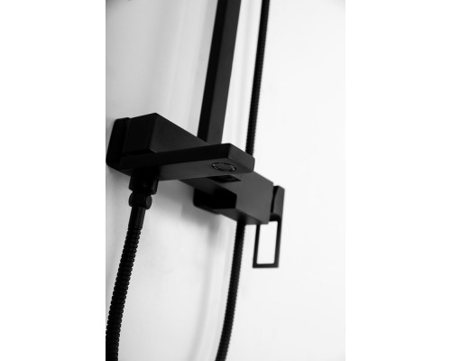 Душевая система BelBagno Luce LUC-VSCM-NERO Черная матовая