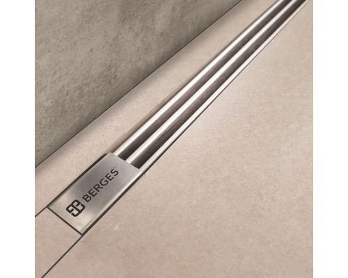 Душевой лоток BERGES SUPER Slim 700 матовый хром боковой