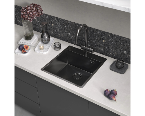 Кухонная мойка Reflexion Iseo RX2246BL оружейная сталь