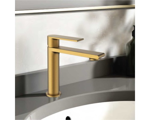 Смеситель для раковины Vincea Vogue VBF-1V1BG однорычажный брашированное золото