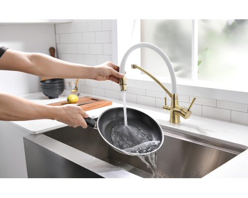 Смеситель для кухни Paulmark Siegen Si213111-BRw Бронза Белый