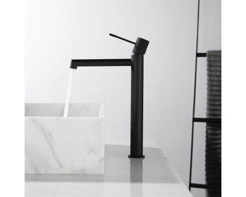 Смеситель для накладной раковины Vincea Desire VBF-1D2MB однорычажный черный