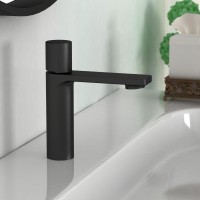 Смеситель для раковины Vincea Vogue VBF-4V3MB, черный