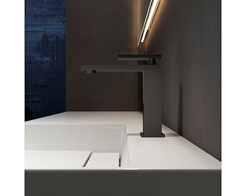 Смеситель для раковины Vincea Dice VBF-2DS1MB однорычажный, черный матовый