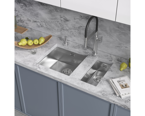 Кухонная мойка Reflexion Como RX2022SS полированная сталь