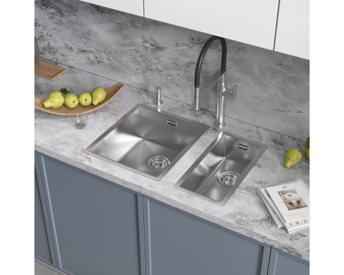 Кухонная мойка Reflexion Como RX2038SS полированная сталь