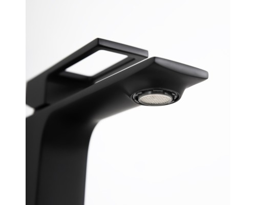 Смеситель для раковины BelBagno Luce LUC-LVM-NERO Черный матовый