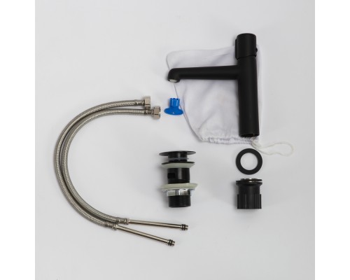 Смеситель для раковины BelBagno Uno UNO-LVM-NERO Черный матовый