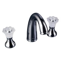 Смеситель для раковины на 3 отверстия Boheme Сamelia 277-Camelia хром