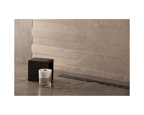 Душевой лоток Pestan Confluo Frameless Line 550 Black Glass 13701203