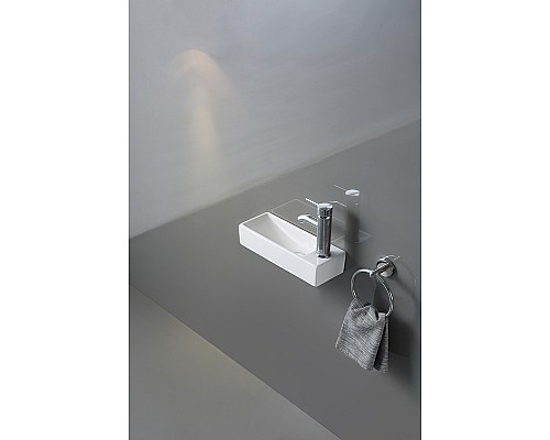 Раковина CeramaLux 38 9048FL Белая