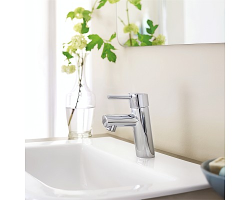 Смеситель Grohe для раковины однорычажный 2338510E