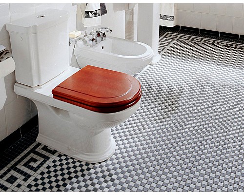 Унитаз компакт Villeroy&Boch Hommage 666210R1 без бачка и сиденья