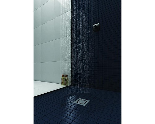 Трап BERGES PLATZ Norma 150х150 хром глянец боковой