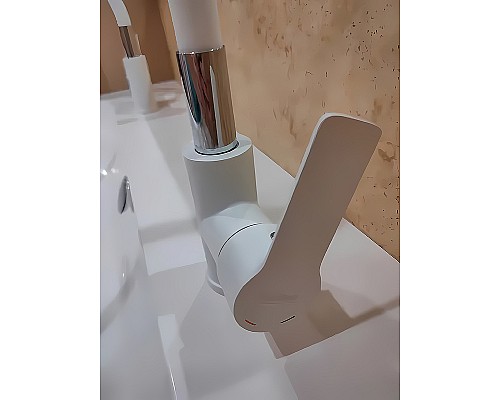 Смеситель для кухни Haiba HB70113-8 Белый Хром