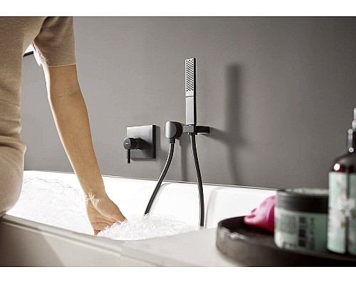 Смеситель для душа Hansgrohe Finoris 76615670 Черный матовый