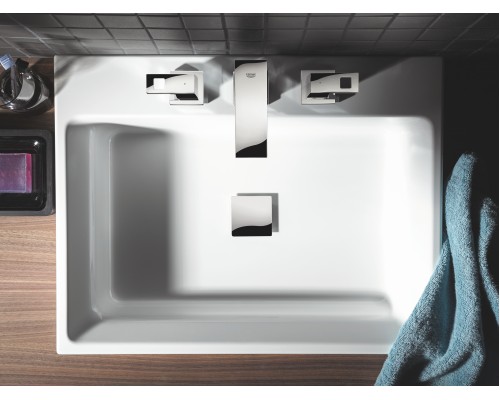Смеситель Grohe для раковины на 3 отверстия