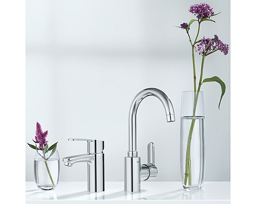 Смеситель Grohe для раковины 3246820E Смеситель Grohe для раковины 3246820E