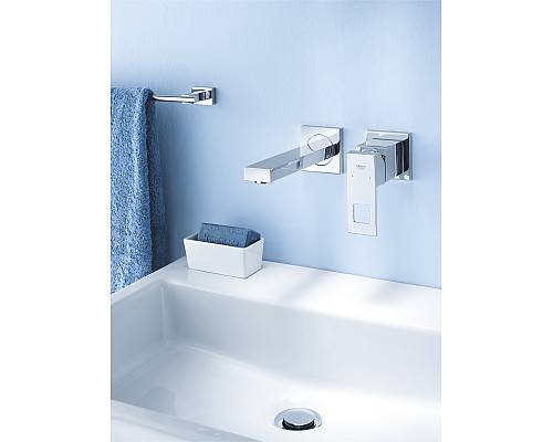Смеситель Grohe для раковины на 2 отверстия 19895000
