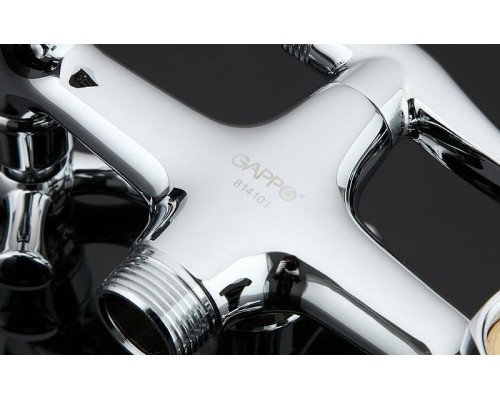 Смеситель для ванны Gappo G2242 универсальный Хром