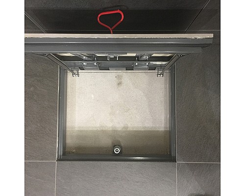 Люк Hammer напольный Бонд 80x80 ревизионный Люк Hammer напольный Бонд 80x80 ревизионный