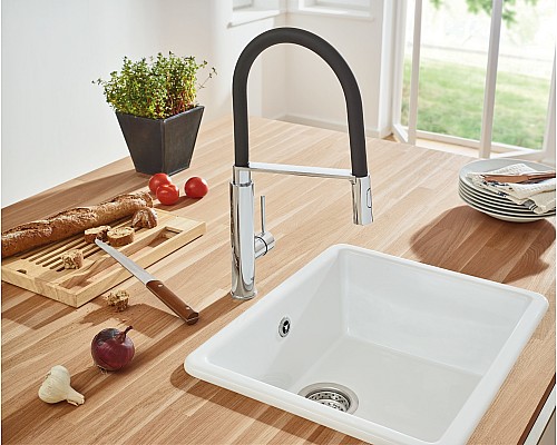 Смеситель Grohe для мойки с профессиональной лейкой 31491000
