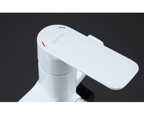 Смеситель для ванны Gappo G48 G2248 универсальный Белый Хром