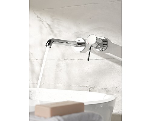 Смеситель Grohe для раковины Grohe настенный, на два отверстия 19408001
