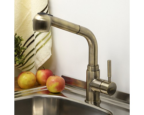 Смеситель для кухни с выдвижной лейкой WasserKRAFT A8237