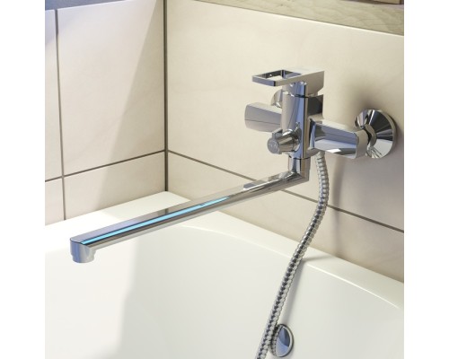Смеситель для ванны с длинным изливом IDDIS Bild BILSB00i10WA