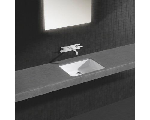 Смеситель Grohe для раковины на 3 отверстия 172 мм