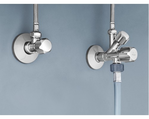Вентиль Grohe угловой сической розеткой