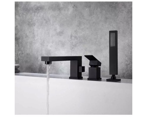 Смеситель на борт ванны Groсenberg GB6008 Черный матовый