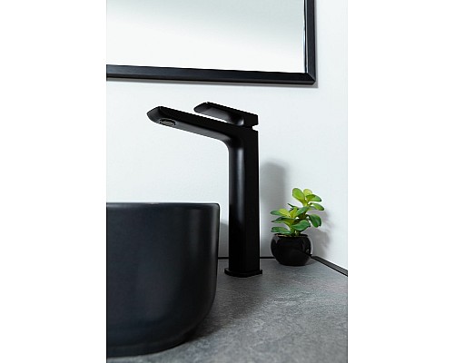 Смеситель для раковины Allen Brau Infinity 5.21002-31 Черный матовый