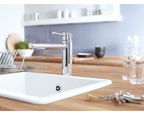 Смеситель Grohe для мойки с выдвижным аэратором