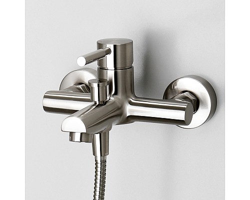 Смеситель для ванны WasserKRAFT 4201 с коротким изливом