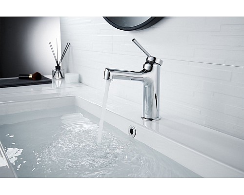 Смеситель для раковины Lemark Minima LM3806C Хром