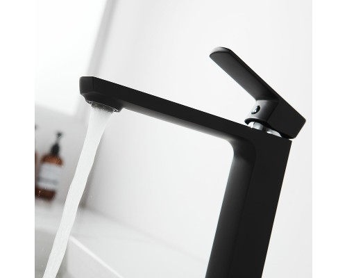 Смеситель для раковины Vincea Next VBF-1N1MB Черный матовый