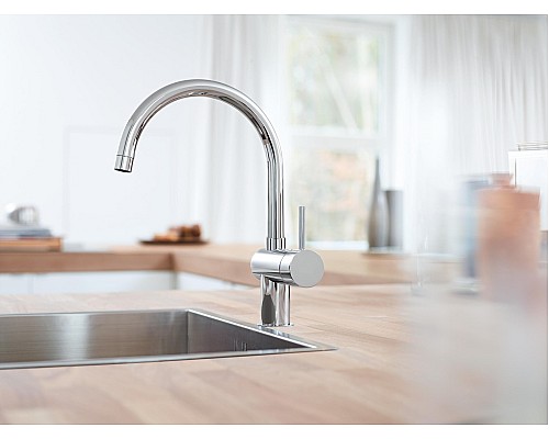 Смеситель Grohe однорычажный для мойки 32917000