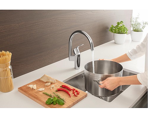 Смеситель Grohe однорычажный для мойки 33202002
