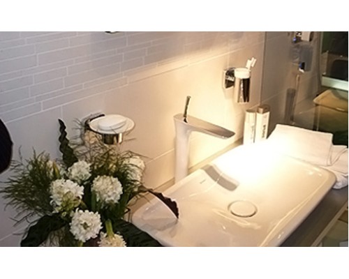 Стаканчик для зубных щеток керамический Hansgrohe PuraVida с держателем