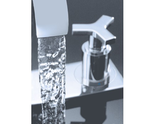 Смеситель Grohe для ванны на 3 отверстия