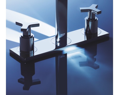 Смеситель Grohe для ванны на 3 отверстия