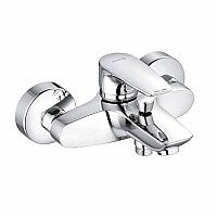 Однорычажный смеситель для ванны и душа Kludi Pure&Solid 346810575