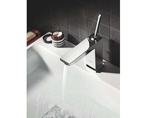 Смеситель Grohe для раковины со сливным гарнитуром 23657000