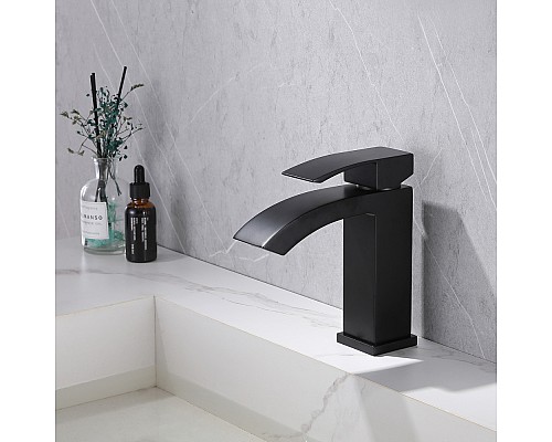 Смеситель ABBER Wasserfall AF8610B для раковины, черный матовый