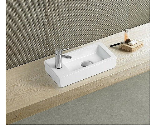 Раковина CeramaLux 36 9272R Белая