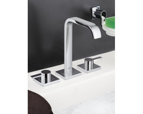 Смеситель Grohe для ванны на 3 отверстия