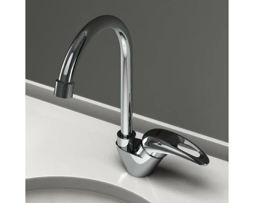 Смеситель для кухни Dorff Comfort D8000000 Хром